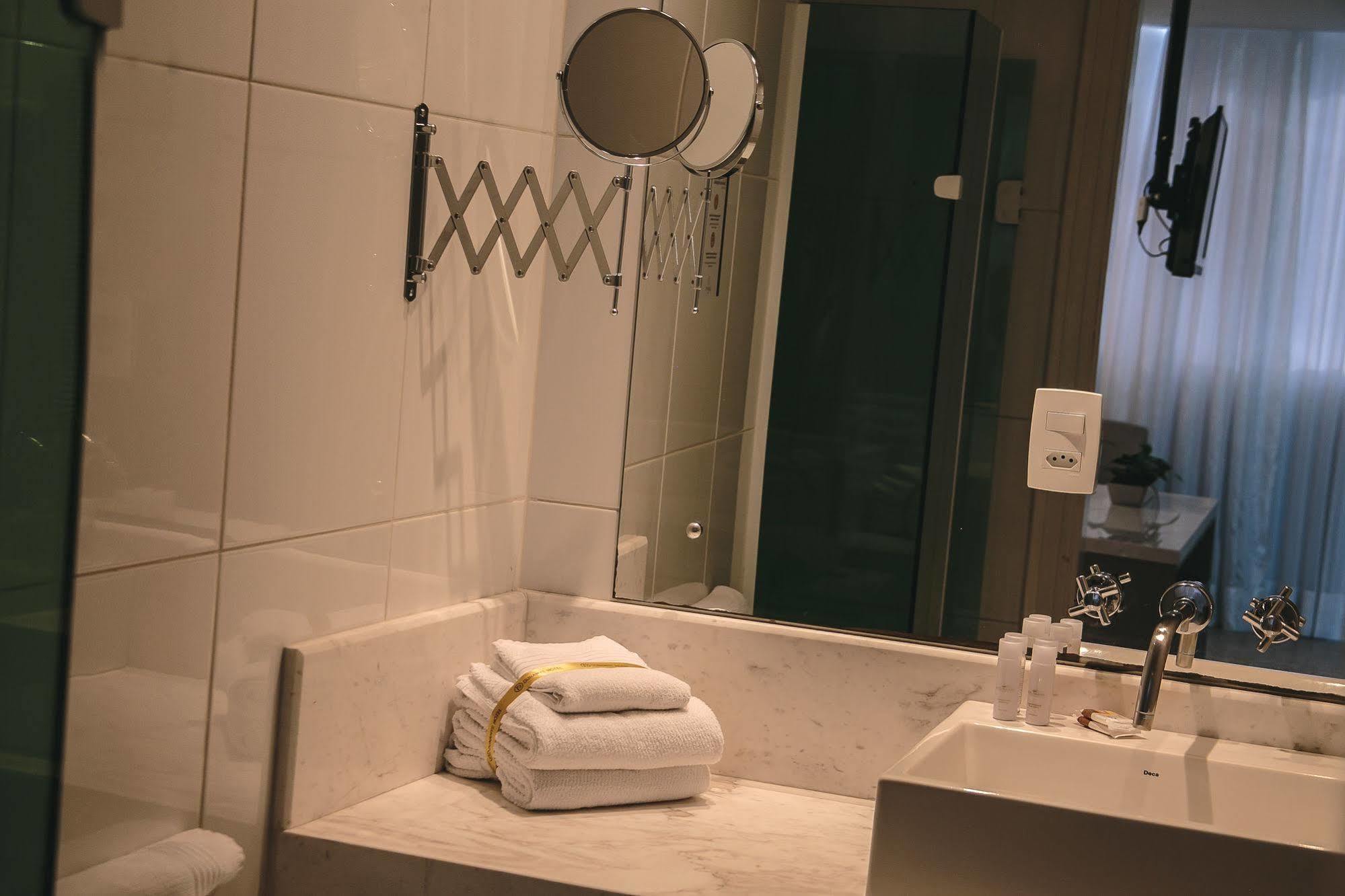 Hotel Dunamys 쿠리치바 외부 사진